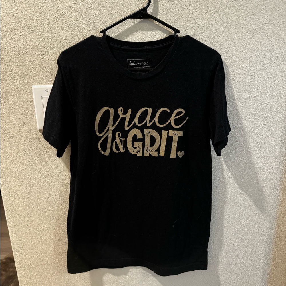 Women’s Graphic Tee